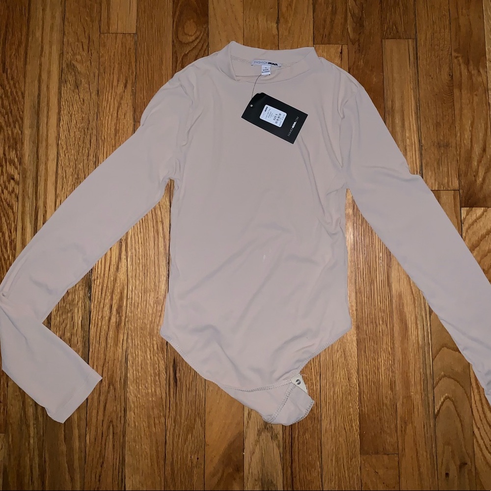 COPY - Fashion Nova long sleeve bodysuit